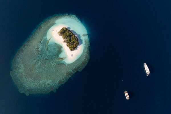 Destination event venue Scubaspa yacht cruising through the Indian Ocean