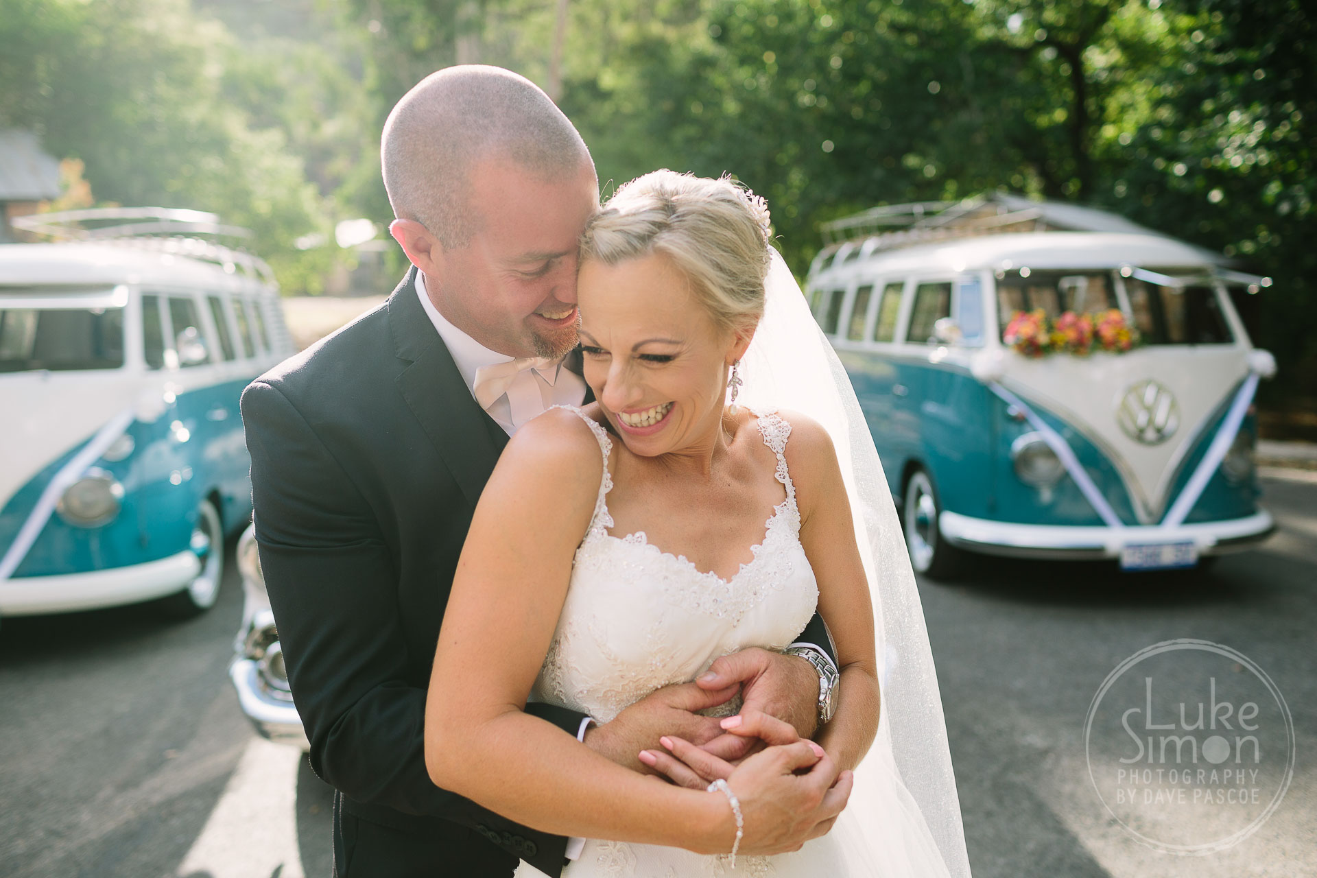 Megan & Rich - By Dave | Luke Simon Adelaide Wedding Photography